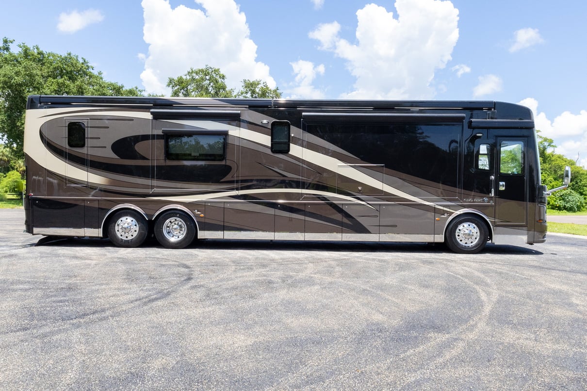 2018 Newmar King Aire 4531 gallery image-3