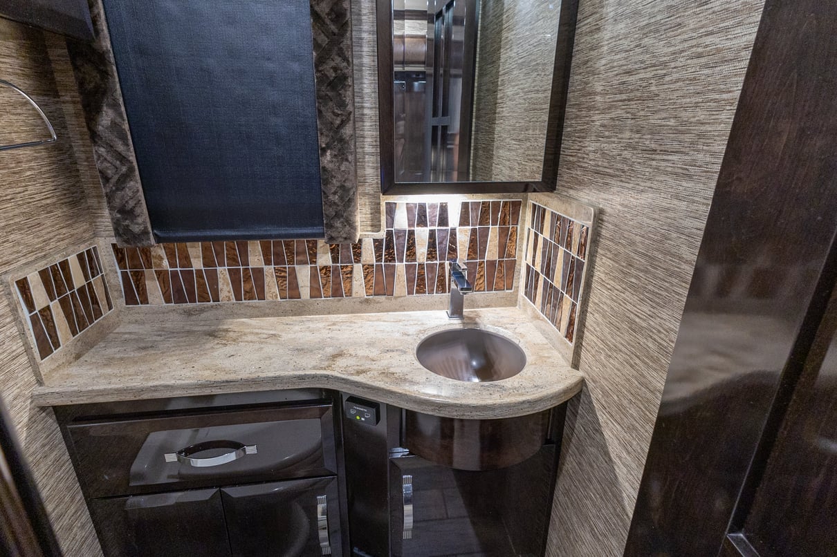 2018 Newmar King Aire 4531 gallery image-22