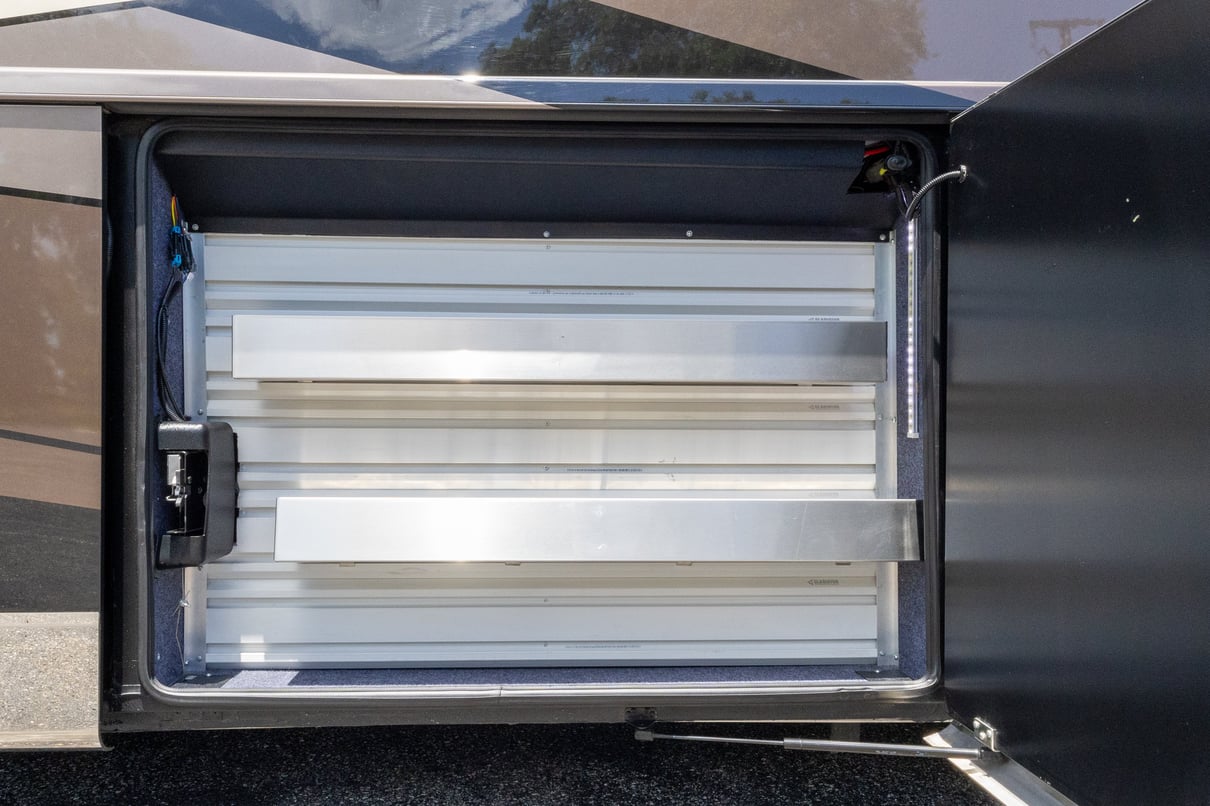 2018 Newmar King Aire 4531 gallery image-38