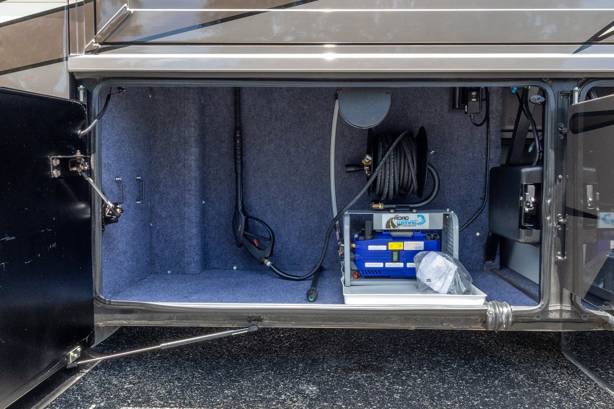 2018 Newmar King Aire 4531 gallery image-43