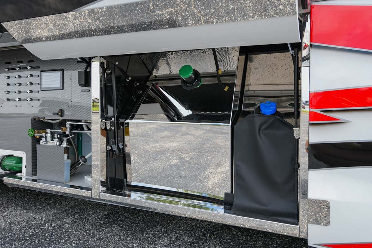 2022 NEWELL P50 gallery image-40