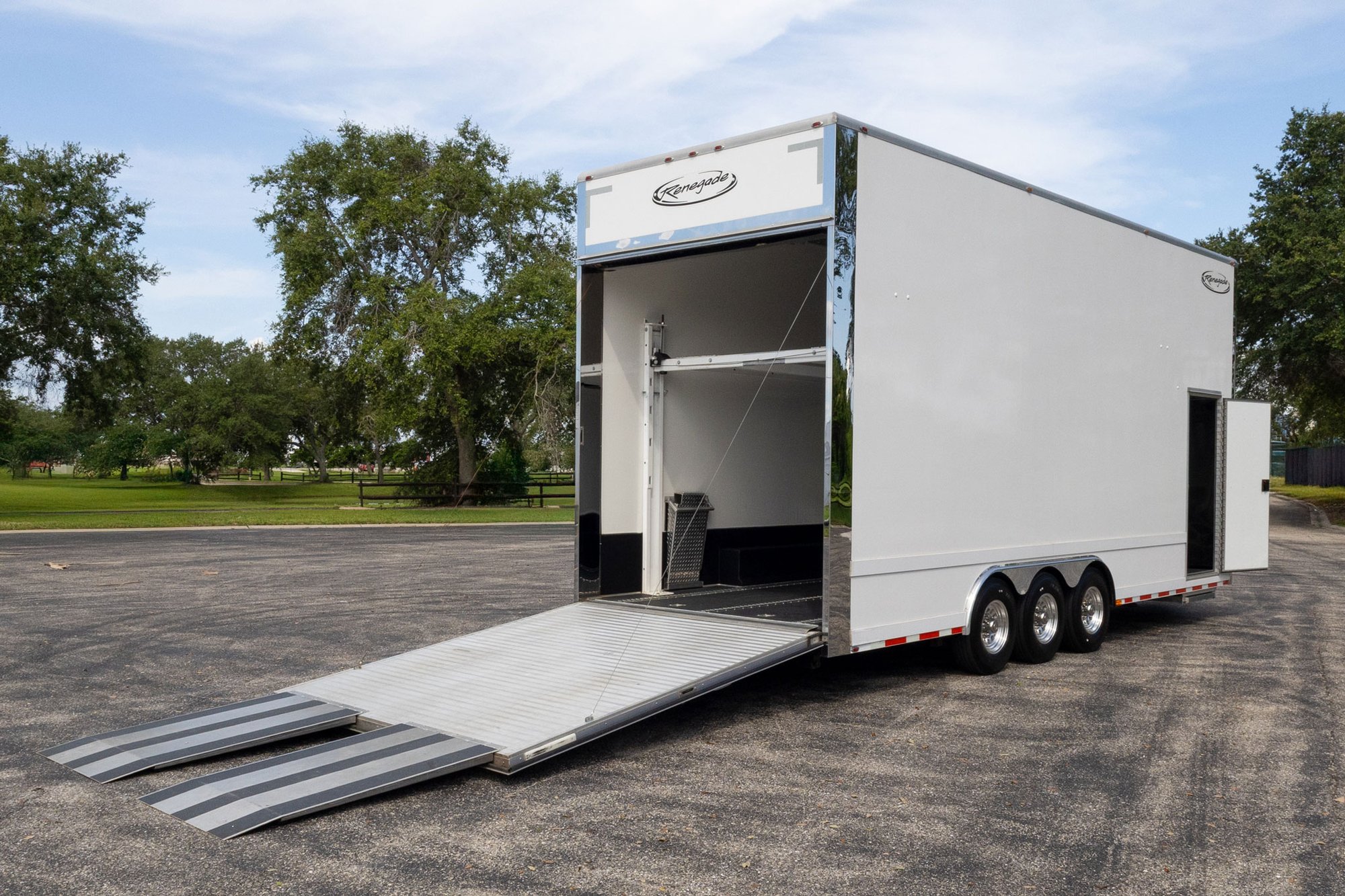2013 RENEGADE STACKER TRAILER