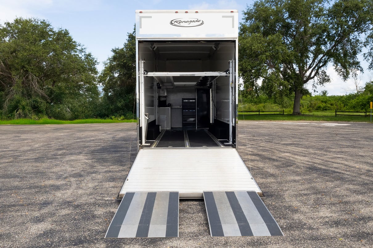 2013 RENEGADE STACKER TRAILER gallery image-16