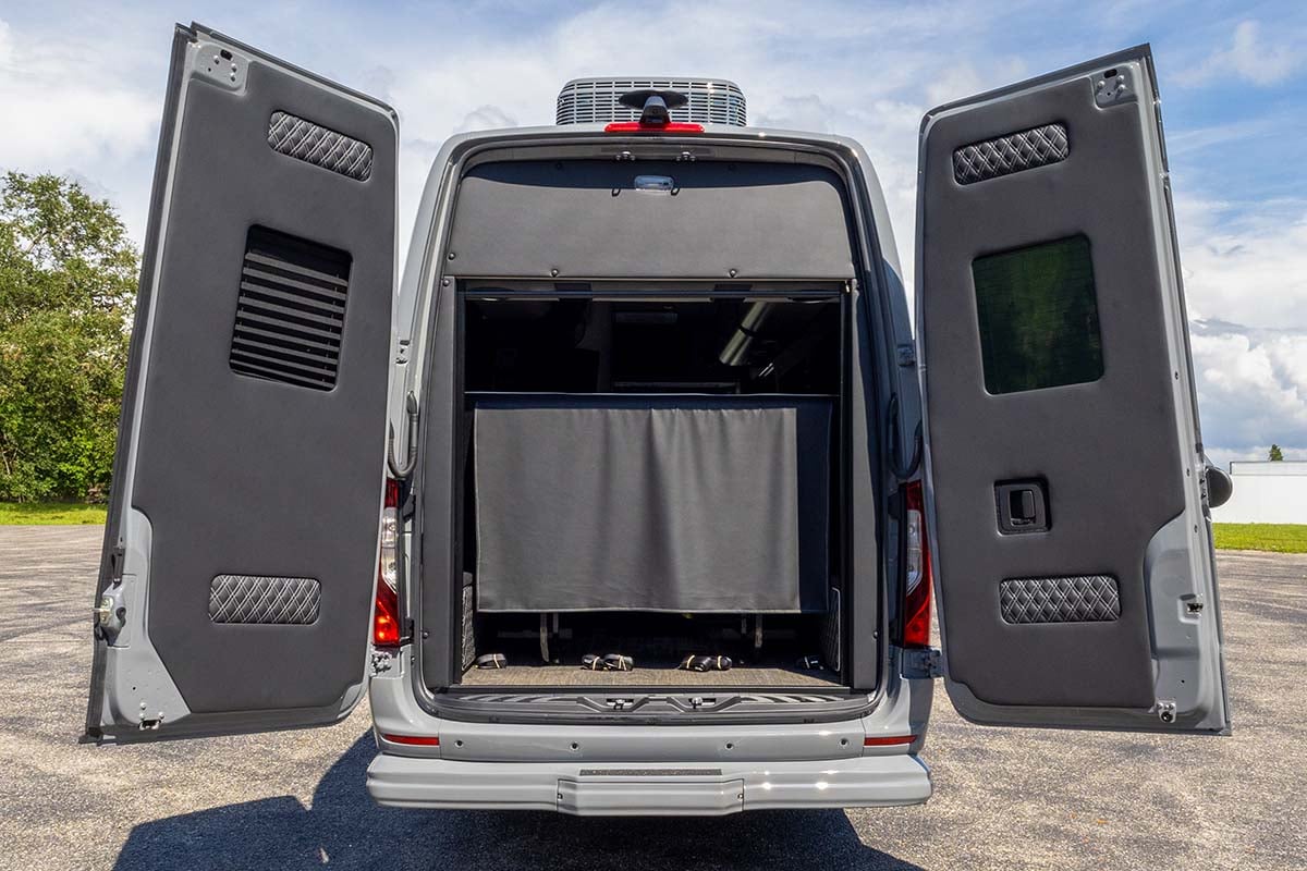 New 2025 OGV Luxury Coach V-RV 7RL gallery image-37