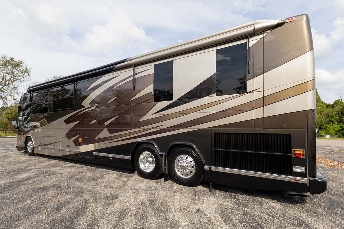 2007 Prevost Featherlite H3 45 gallery image-8