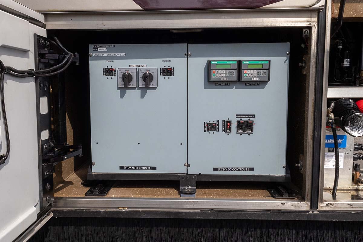 2007 Prevost Featherlite H3 45 gallery image-44