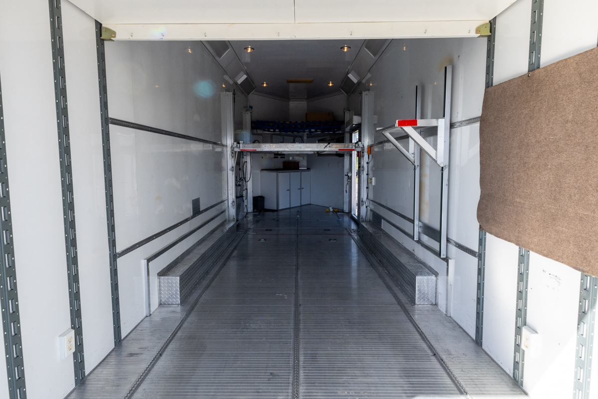 2004 ATC 26' STACKER TRAILER gallery image-17