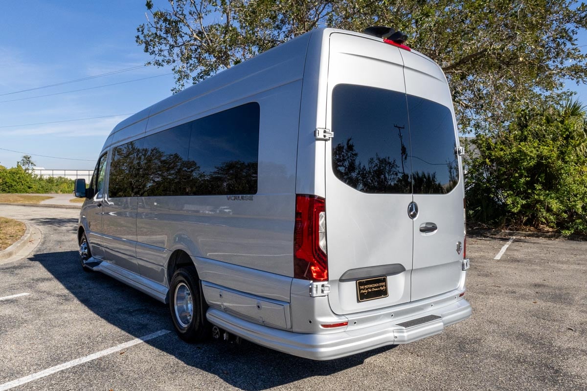 New OGV 2025 Luxury Coach V-Cruise 10OB gallery image-8