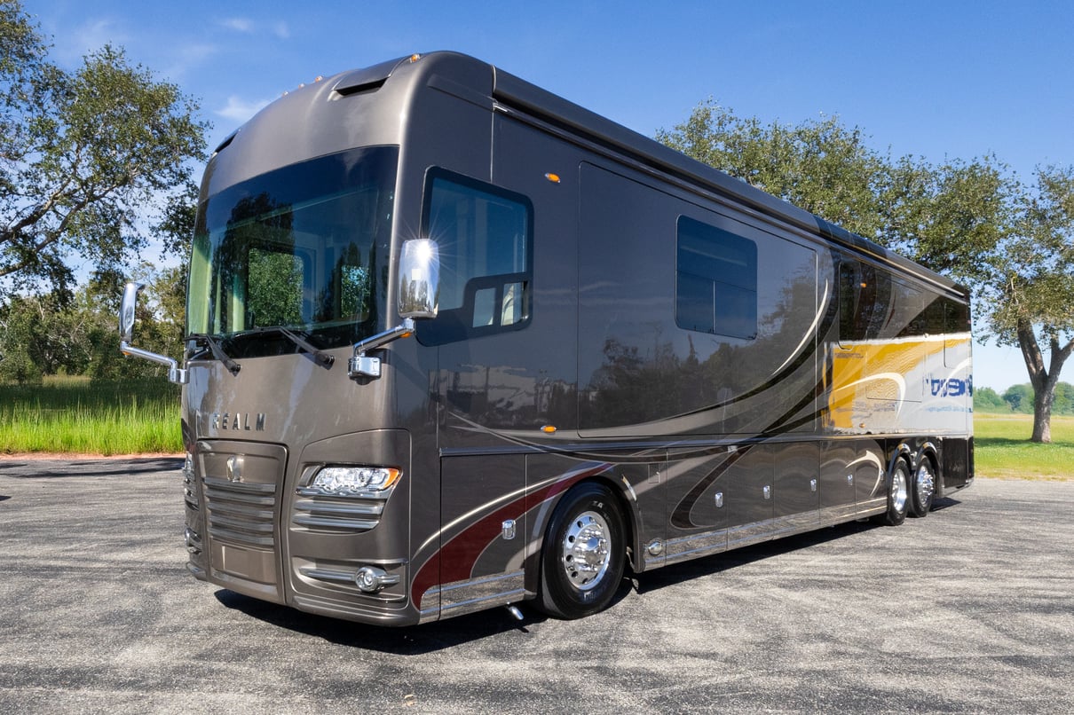 2016 FORETRAVEL REALM LV3 gallery image-11