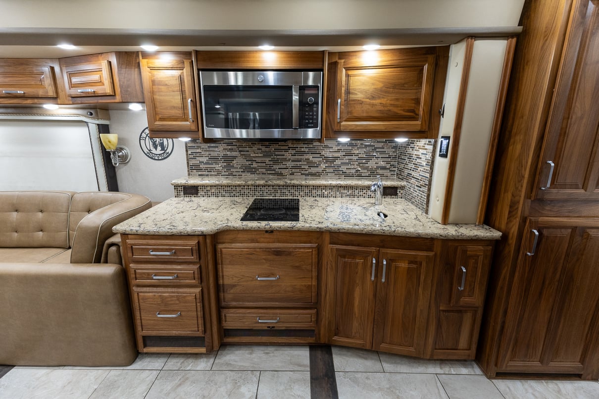 2016 FORETRAVEL REALM LV3 gallery image-19