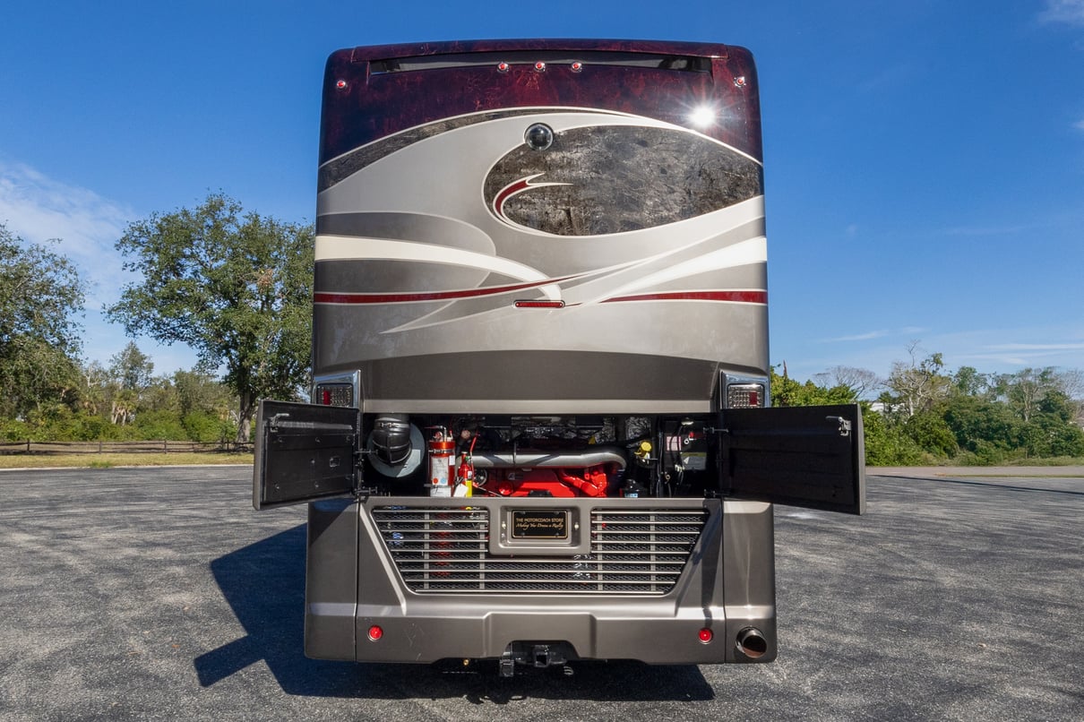 2016 FORETRAVEL REALM LV3 gallery image-49