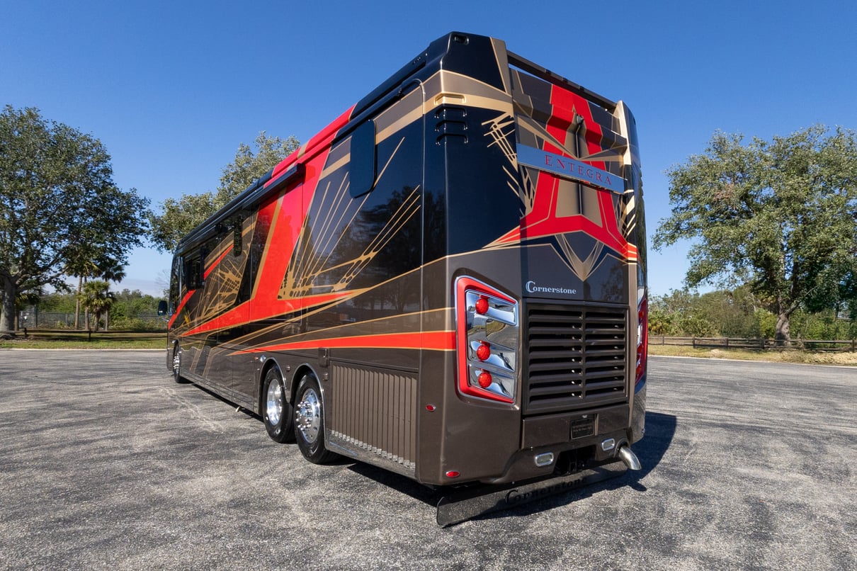 2022 Entegra Cornerstone 45B gallery image-7