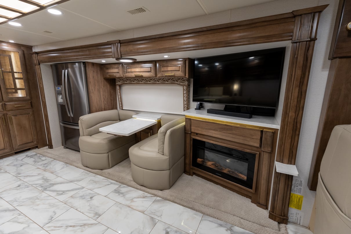 2022 Entegra Cornerstone 45B gallery image-15