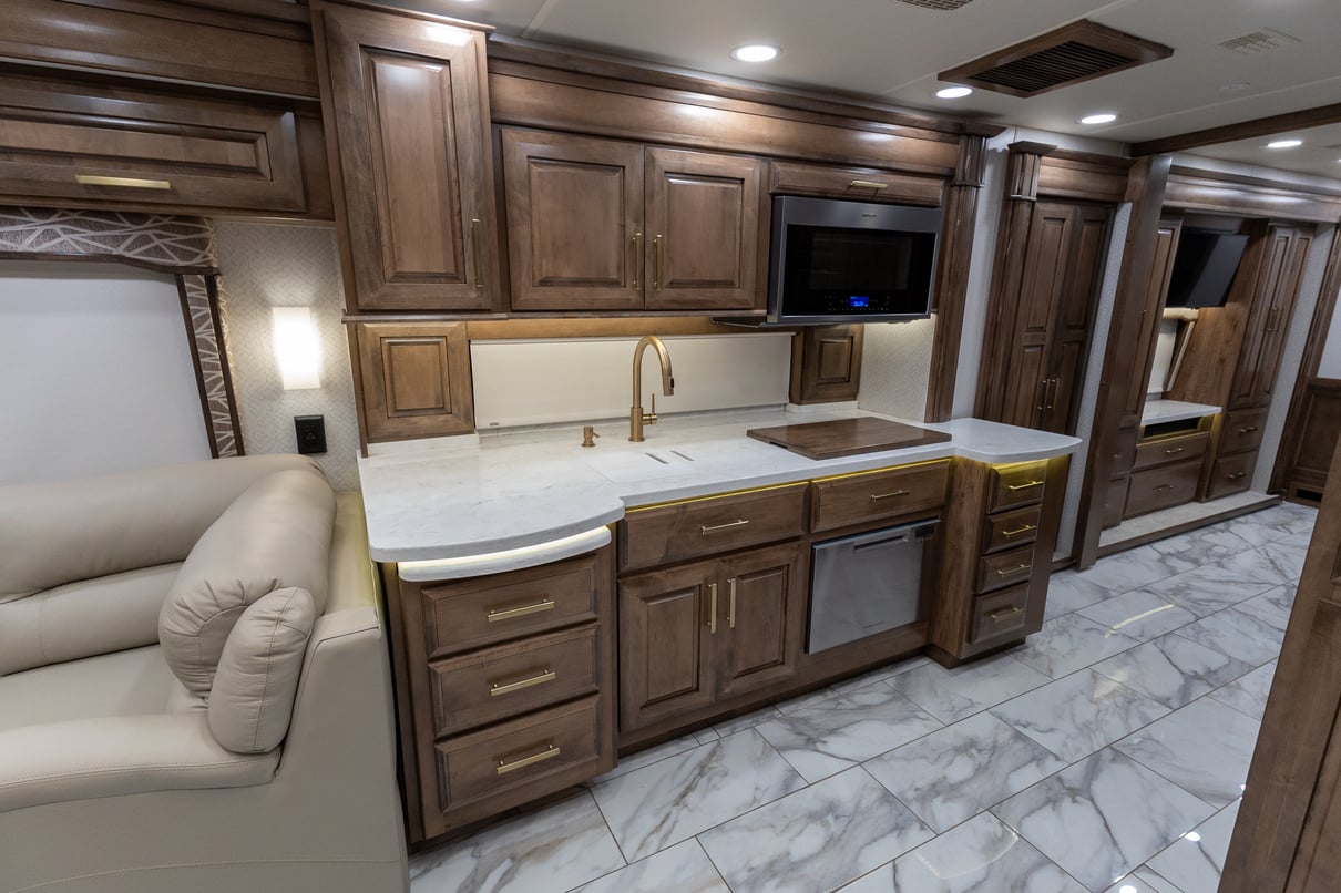 2022 Entegra Cornerstone 45B gallery image-18