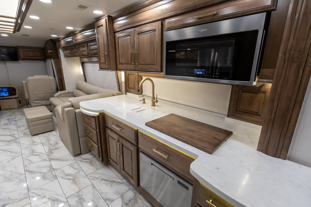 2022 Entegra Cornerstone 45B gallery image-20