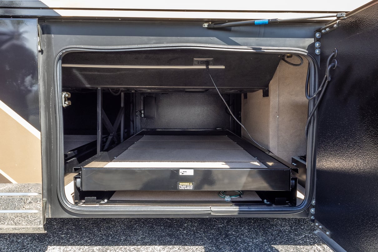 2022 Entegra Cornerstone 45B gallery image-41