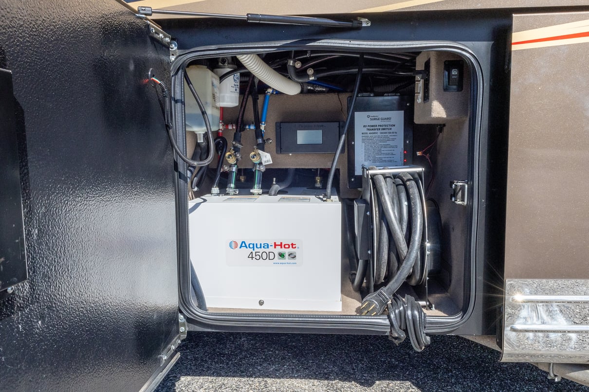 2022 Entegra Cornerstone 45B gallery image-48