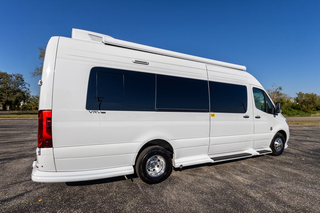 2025 OGV Luxury Coach V-RV 2TB
