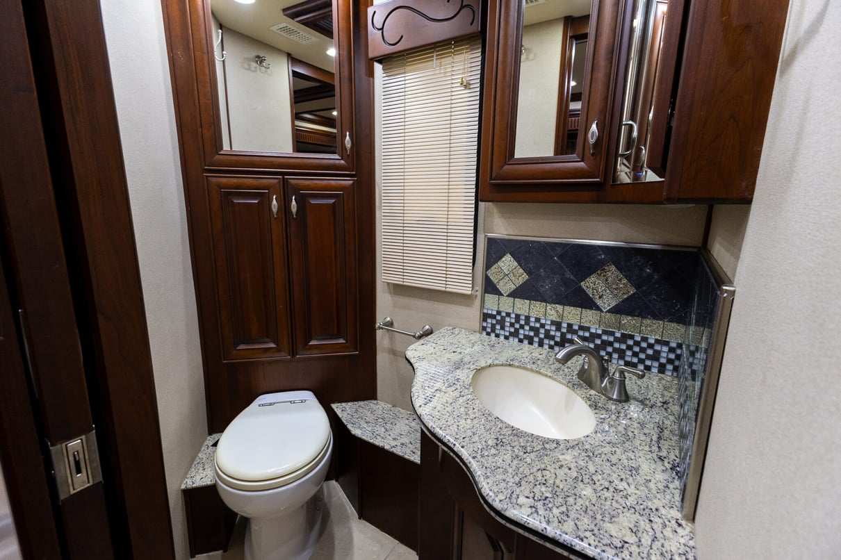 2009 AMERICAN COACH HERITAGE 45BT gallery image-22