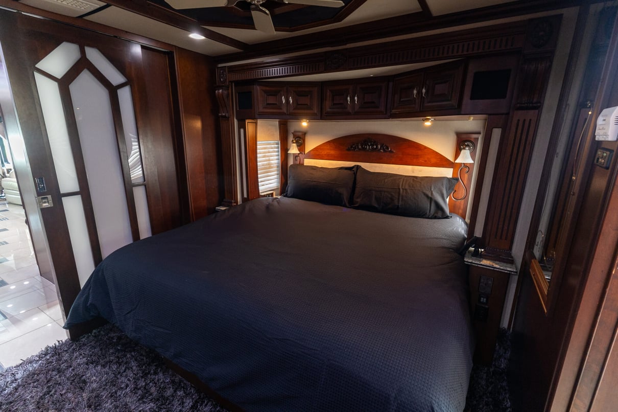 2009 AMERICAN COACH HERITAGE 45BT gallery image-26