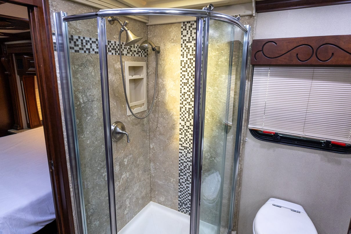 2009 AMERICAN COACH HERITAGE 45BT gallery image-30