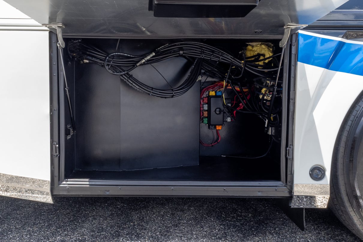 2009 AMERICAN COACH HERITAGE 45BT gallery image-36