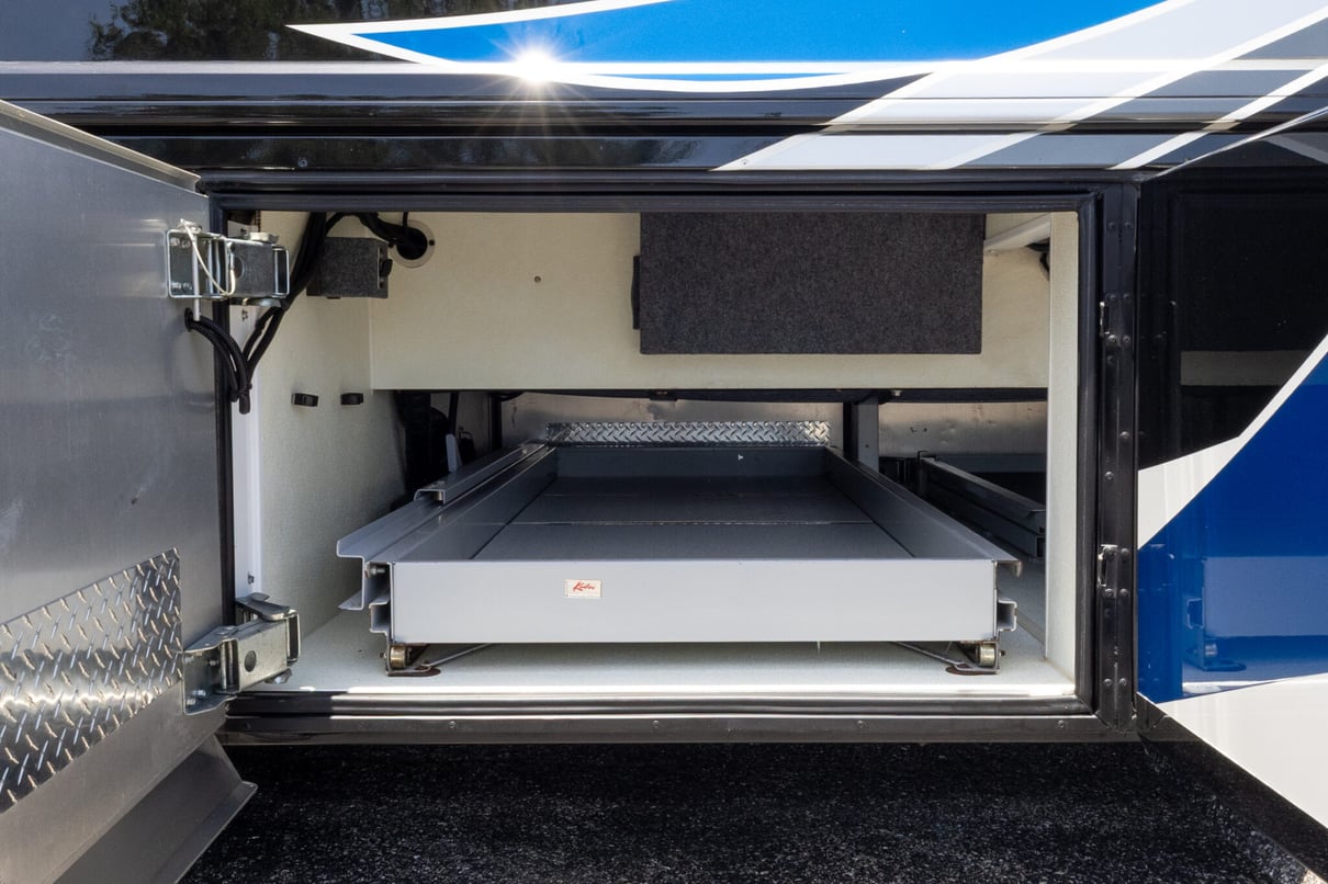 2009 AMERICAN COACH HERITAGE 45BT gallery image-45