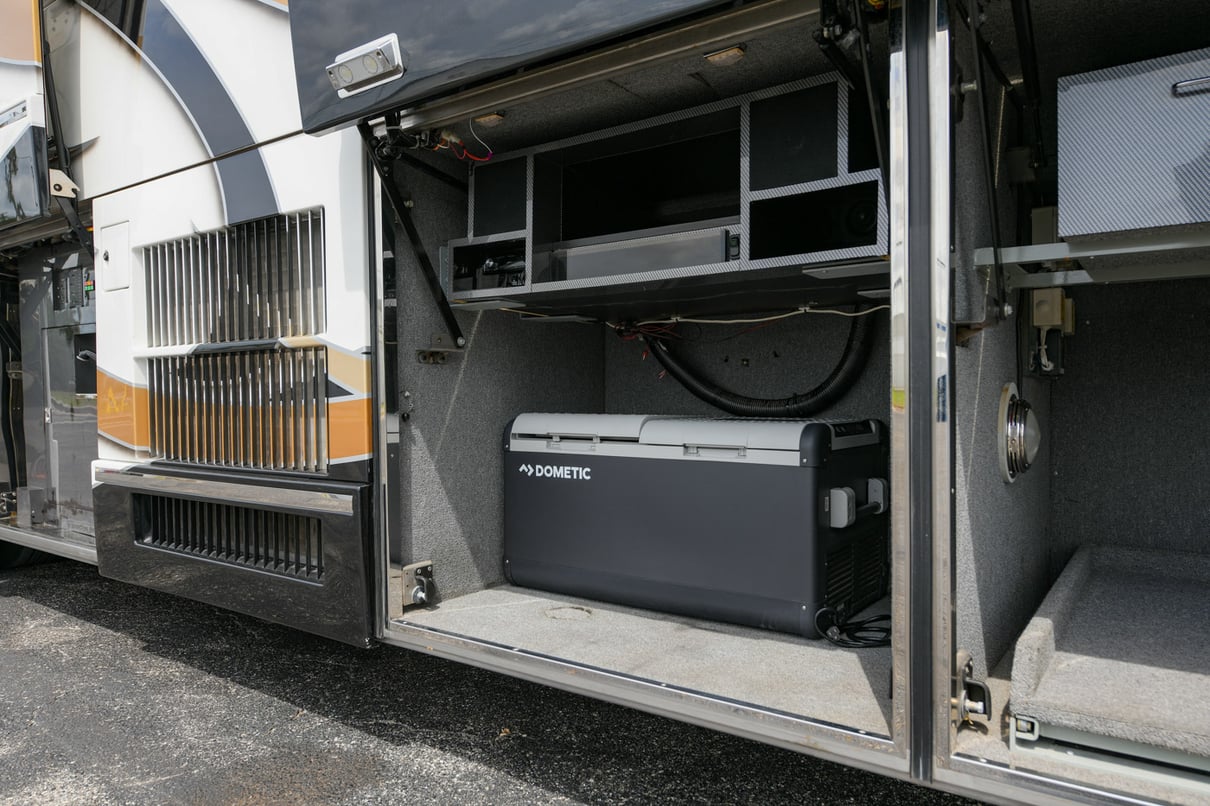 2003 PREVOST LIBERTY H3 45 gallery image-33