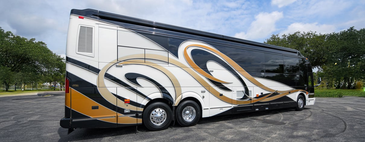 2003 PREVOST LIBERTY H3 45 gallery image-44