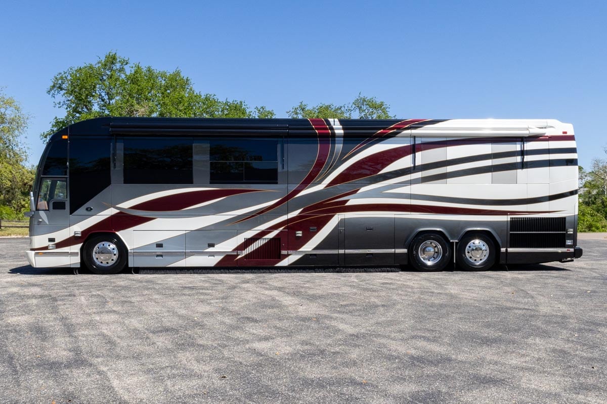 2008 PREVOST FEATHERLITE H3-45 gallery image-9