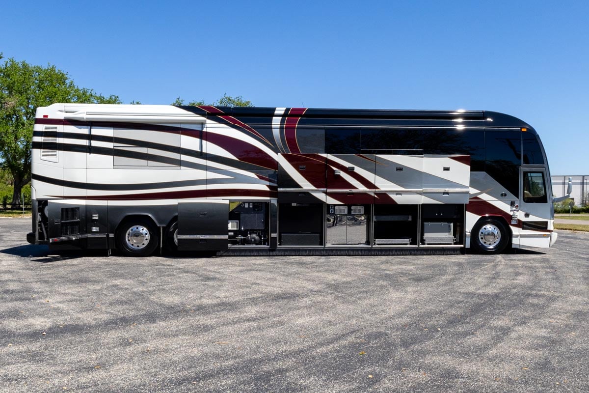 2008 PREVOST FEATHERLITE H3-45 gallery image-31