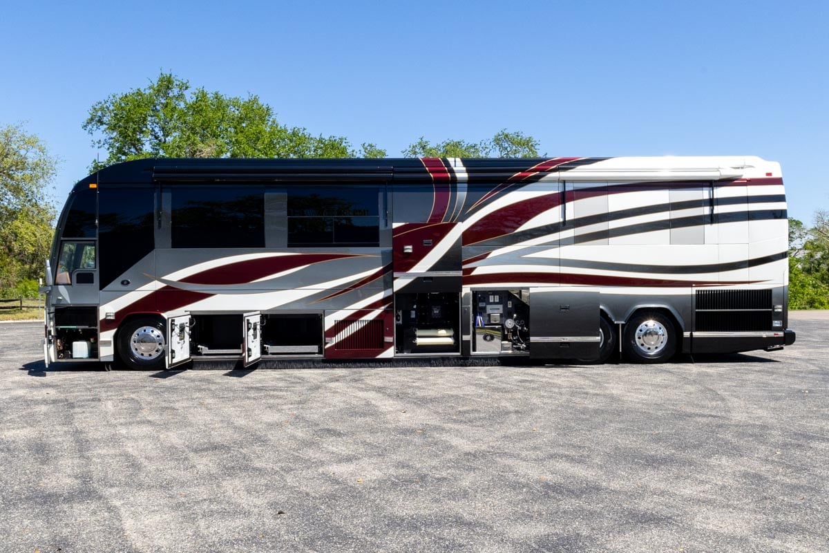 2008 PREVOST FEATHERLITE H3-45 gallery image-32