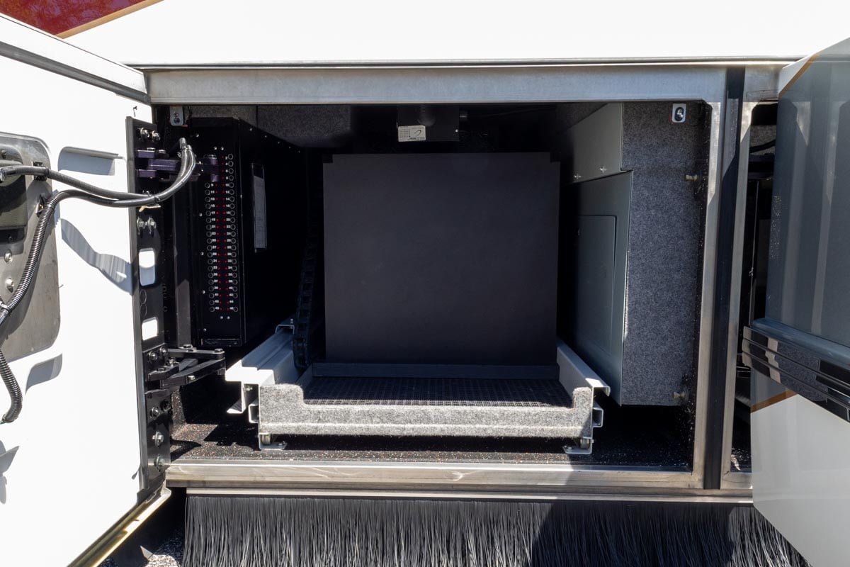 2008 PREVOST FEATHERLITE H3-45 gallery image-40