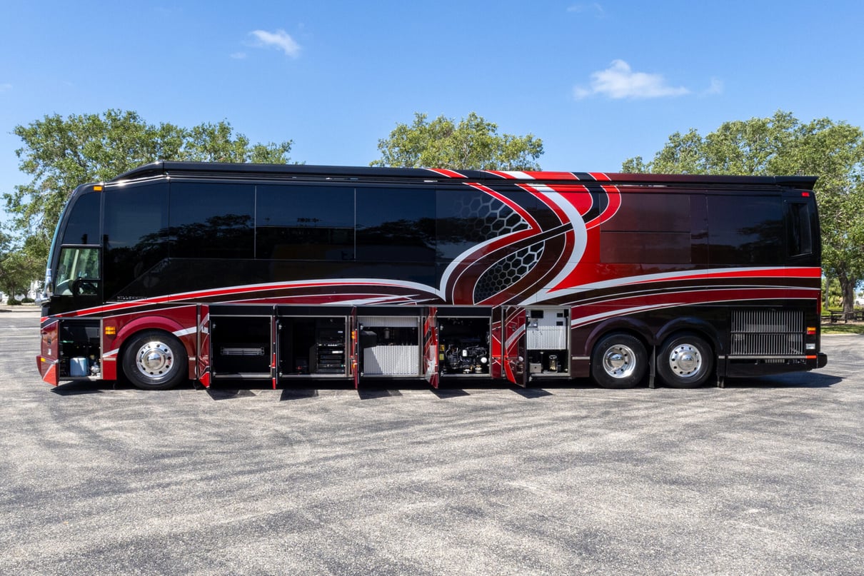 2018 Prevost Millennium H3-45 gallery image-33
