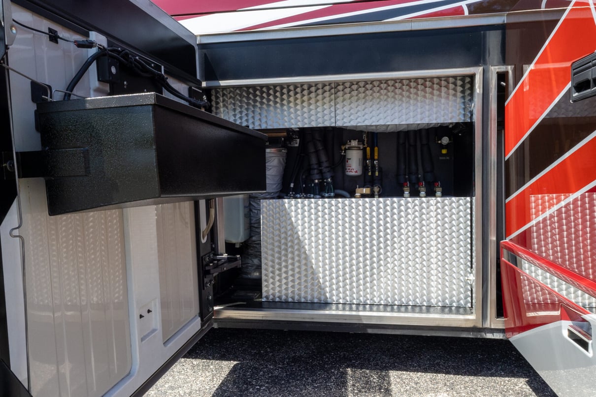 2018 Prevost Millennium H3-45 gallery image-43