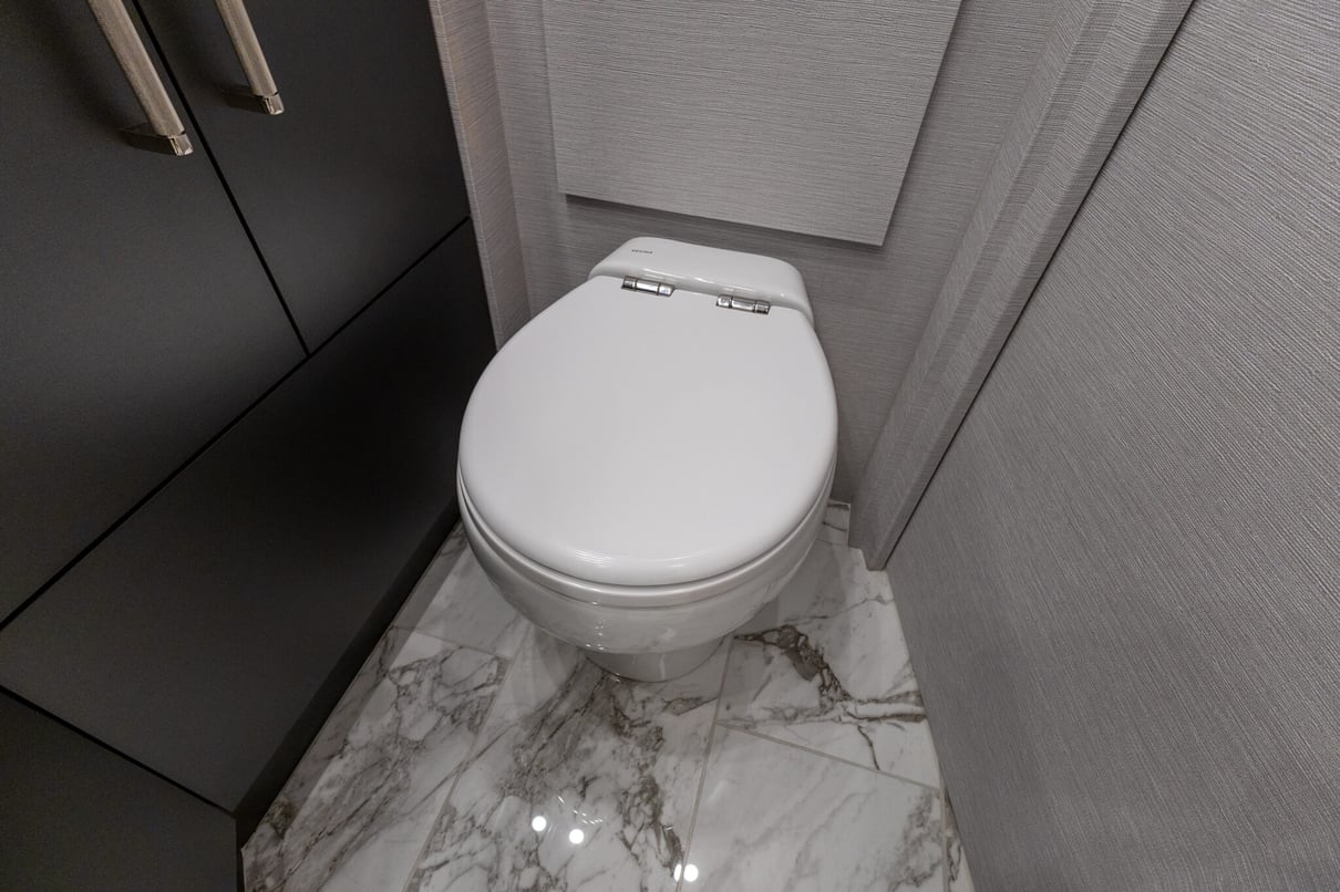 2025 Prevost Marathon H3-45 gallery image-25