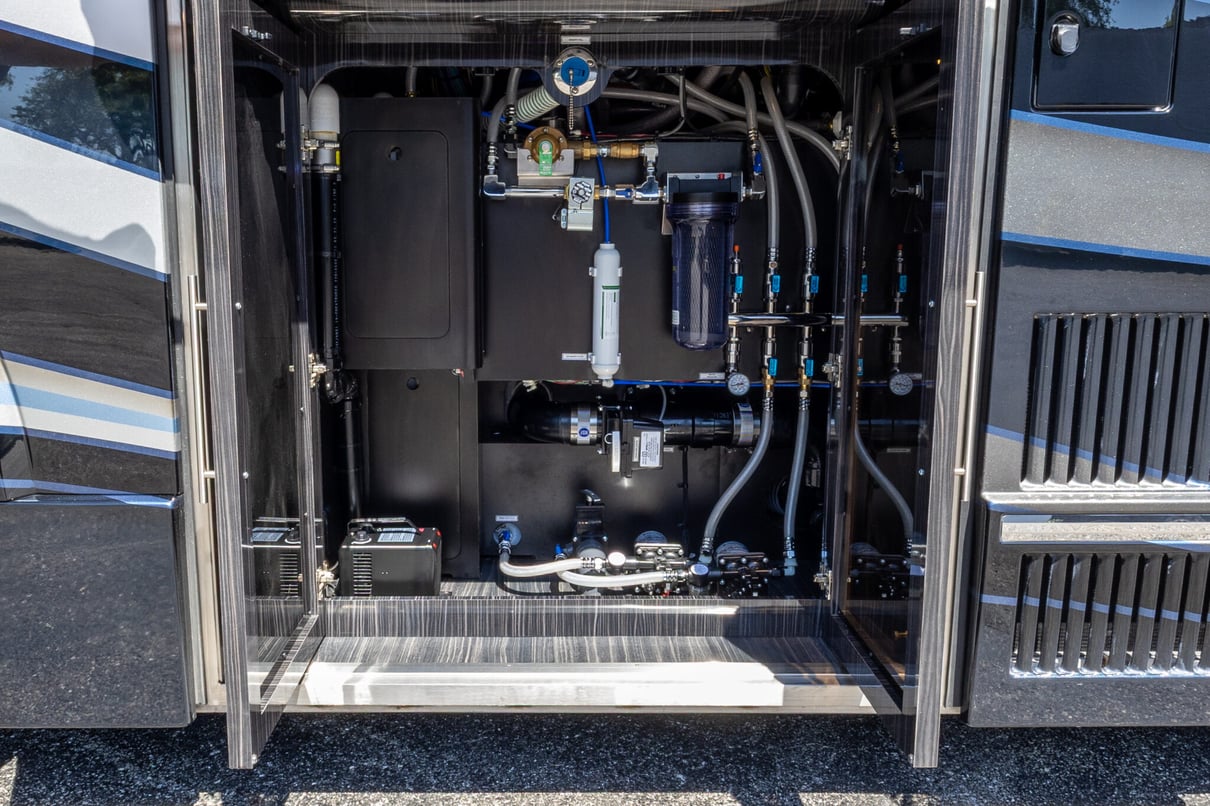 2025 Prevost Marathon H3-45 gallery image-36