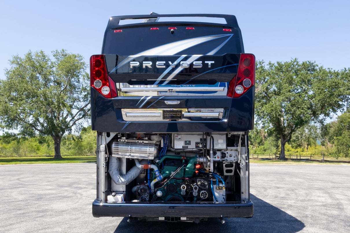 2025 Prevost Marathon H3-45 gallery image-46