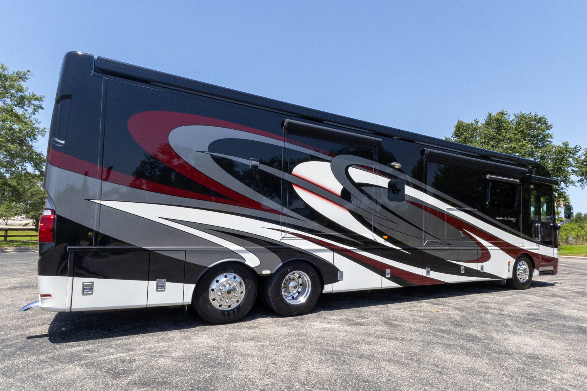 2017 Newmar Dutch Star 4369