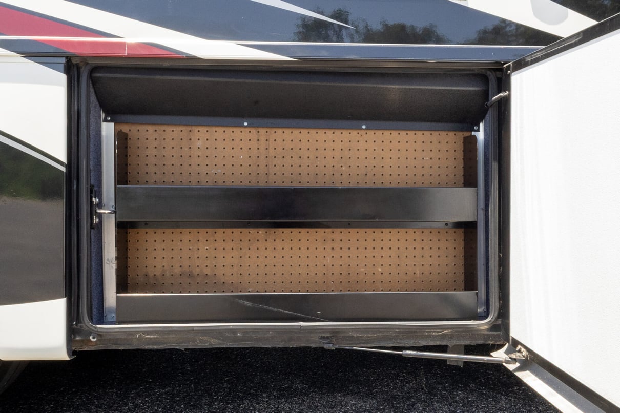 2017 Newmar Dutch Star 4369 gallery image-36