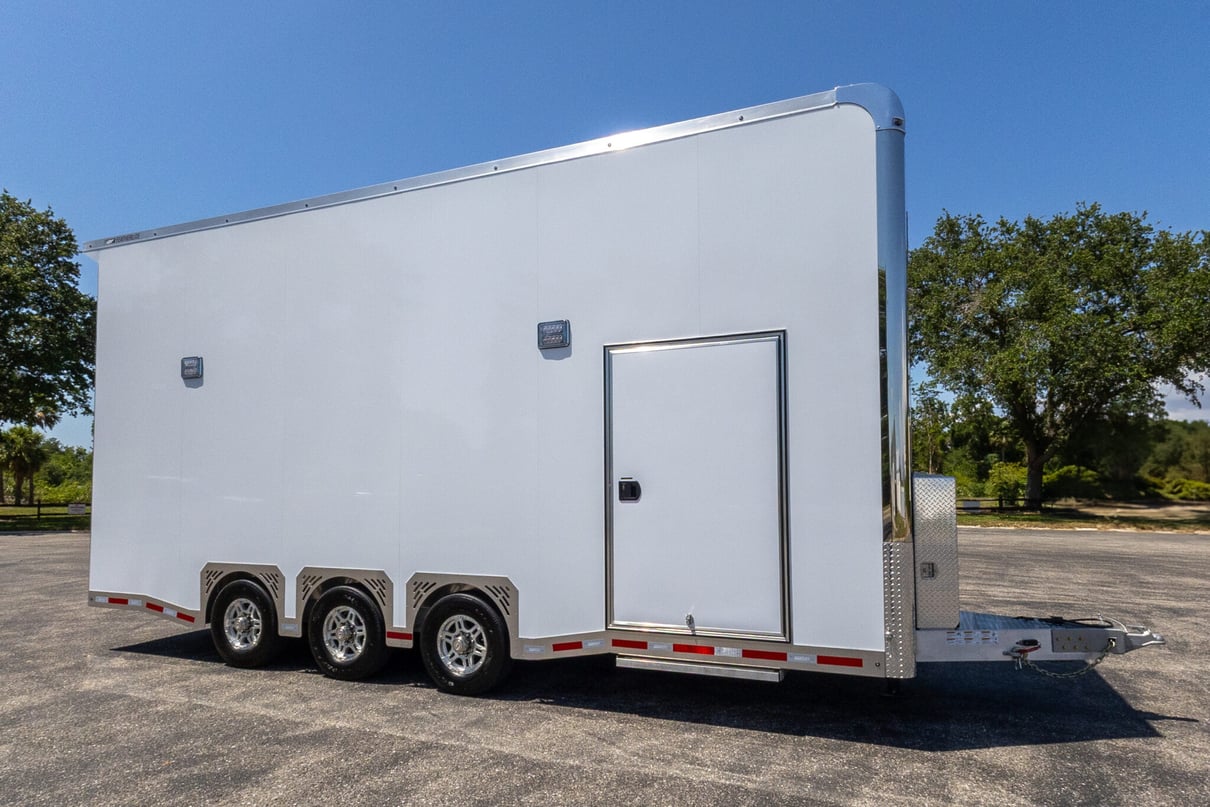 2025 Featherlite 24' Stacker Trailer 4414 gallery image-2