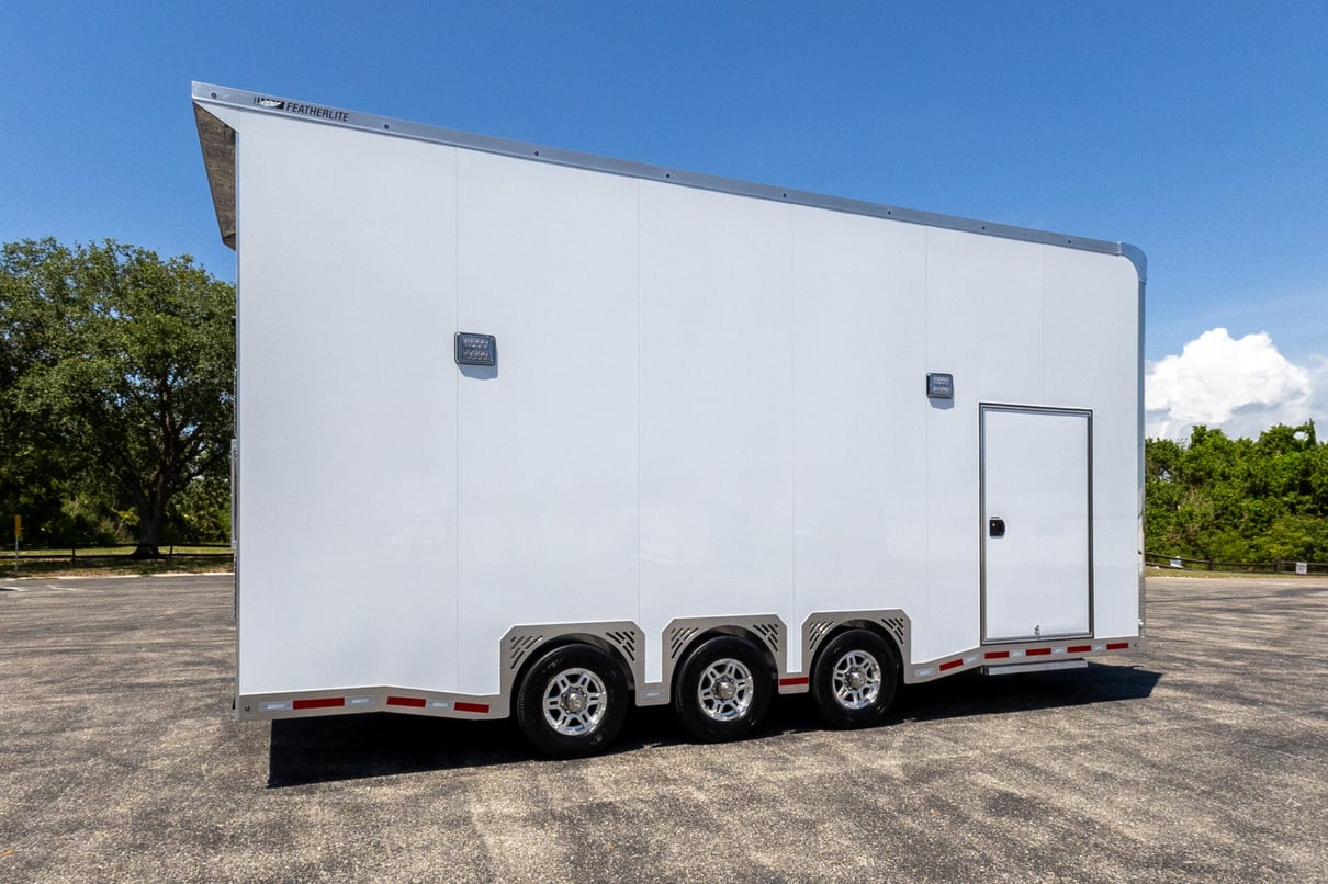 2025 Featherlite 24' Stacker Trailer 4414 gallery image-4
