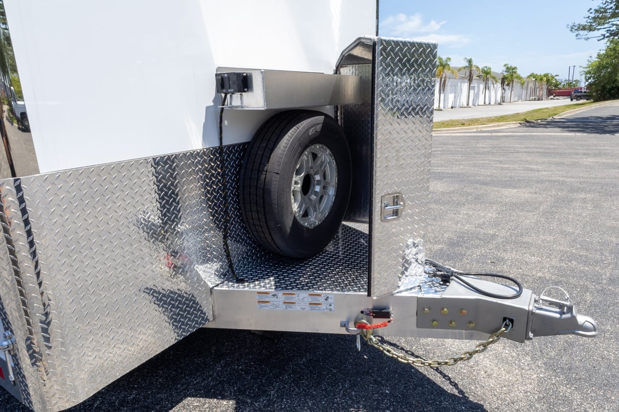 2025 Featherlite 24' Stacker Trailer 4414 gallery image-13