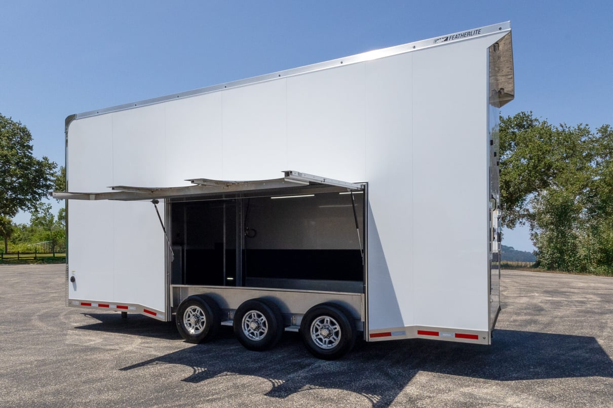 2025 Featherlite 24' Stacker Trailer 4414 gallery image-25