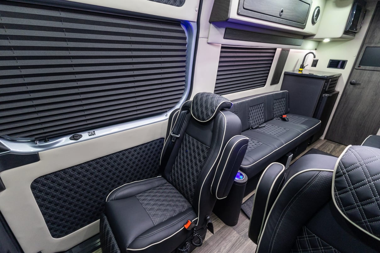 2025 OGV LUXURY COACH V-Cruise 10OBA gallery image-19