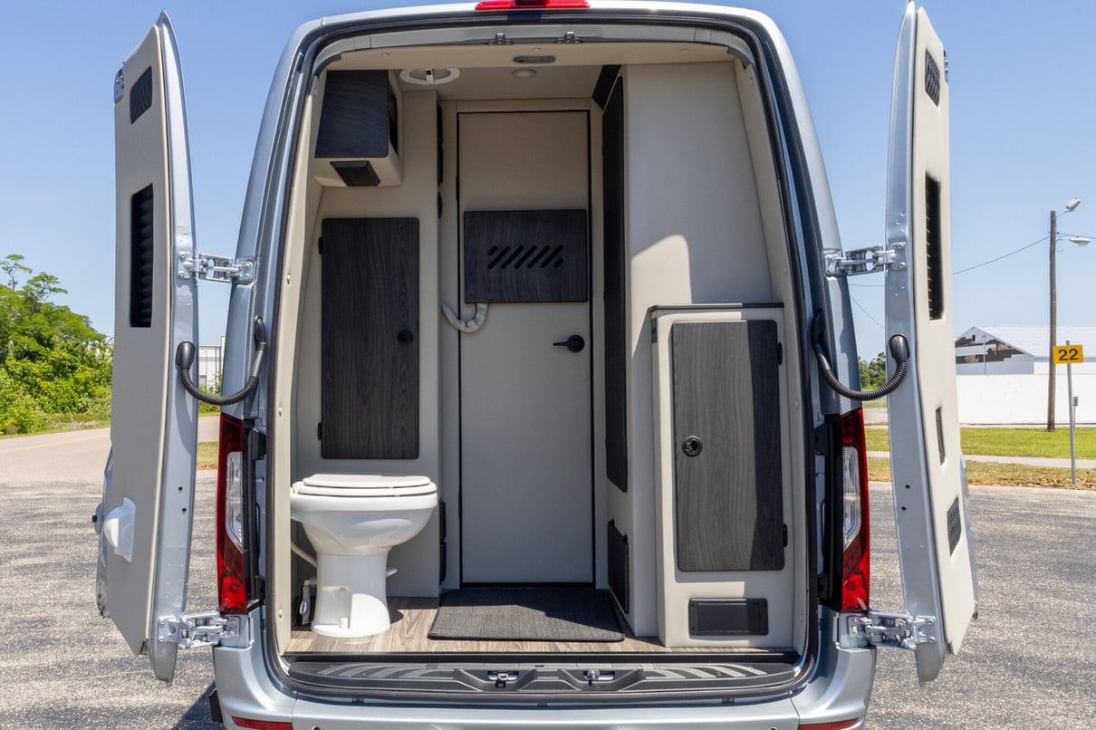 2025 OGV LUXURY COACH V-Cruise 10OBA gallery image-25