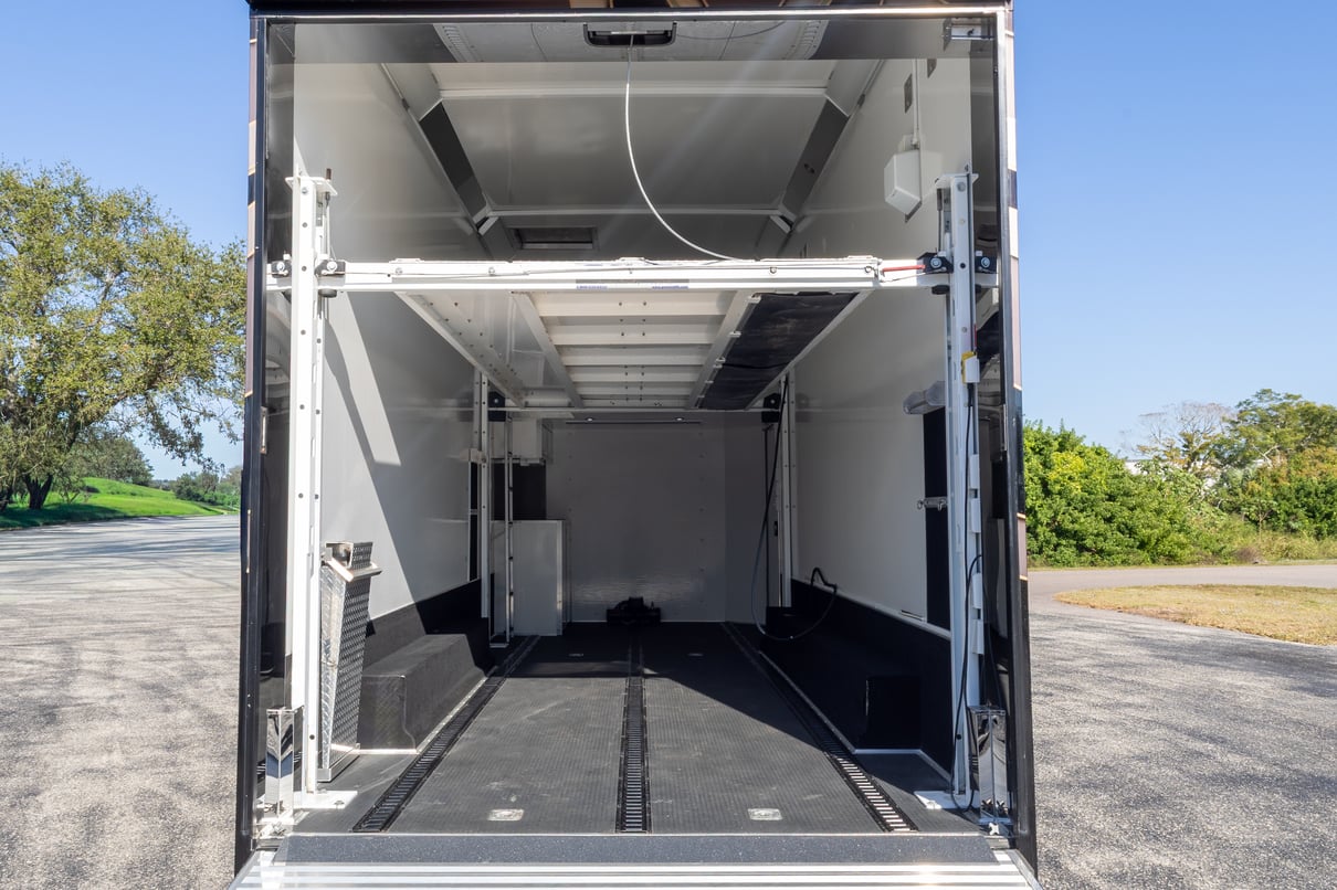 2016 Renegade 26' Stacker Trailer gallery image-21