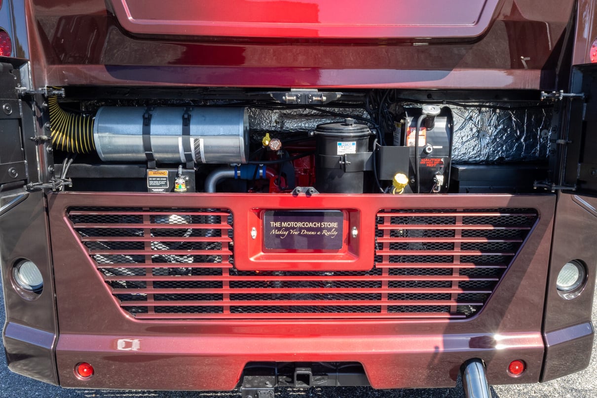 2022 Foretravel Realm LS3 gallery image-45