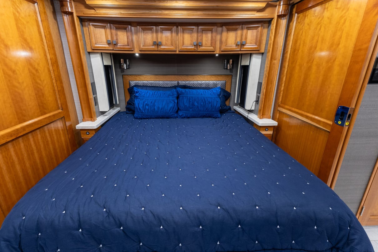 2022 Tiffin Allegro Bus 45 OP gallery image-25