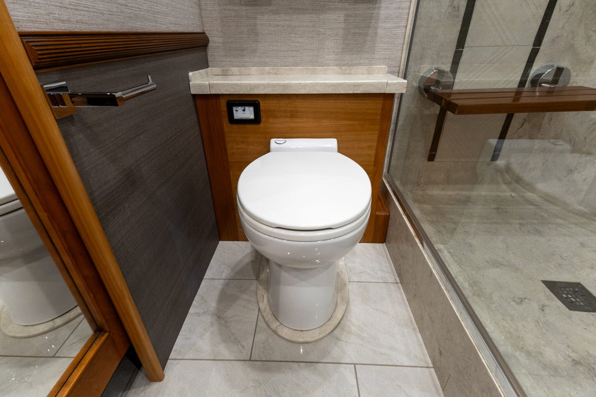 2022 Tiffin Allegro Bus 45 OP gallery image-30